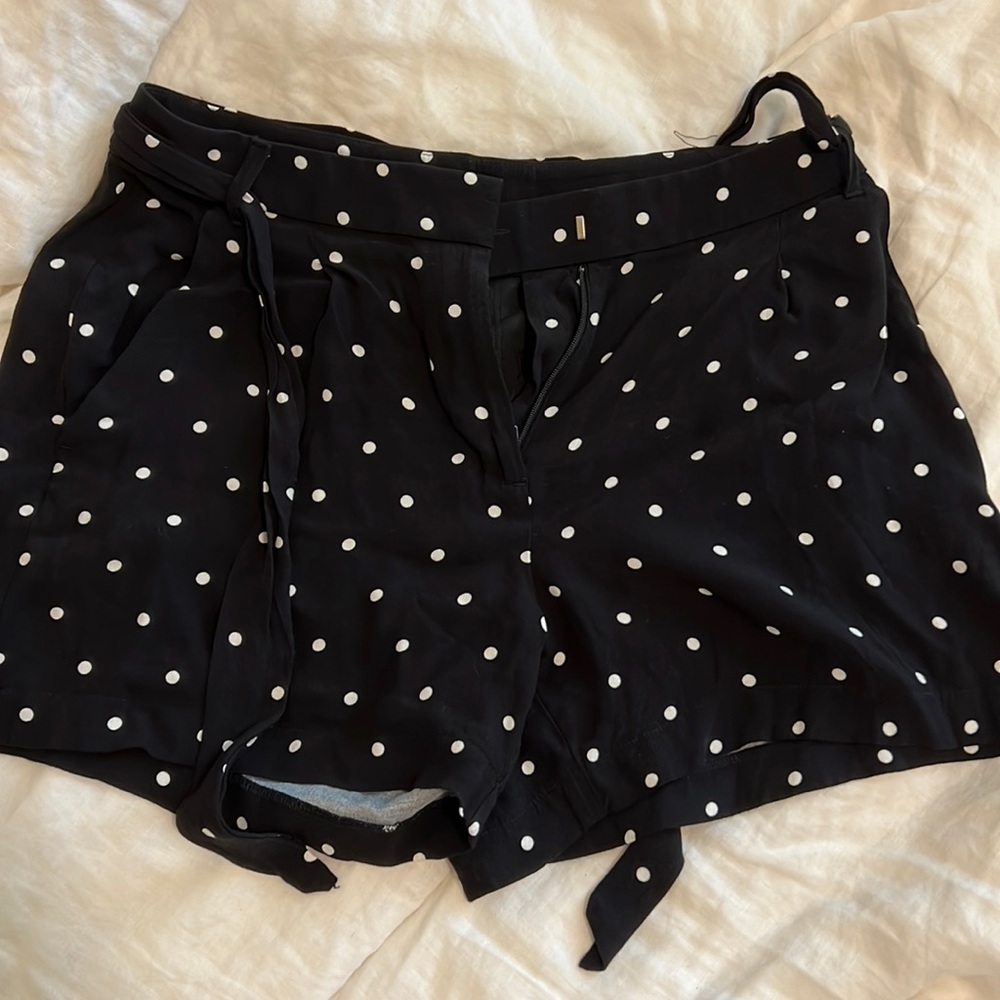 Polka Dot shorts from the Loft in size 4